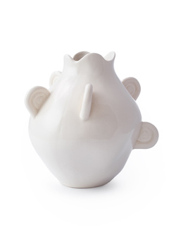 Aries white vase with white horns