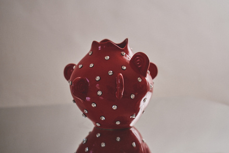 ARIES red vase with crystal horns
