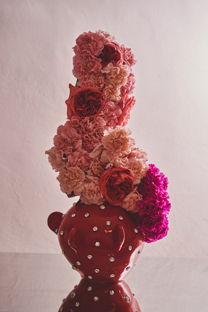 ARIES red vase with crystal horns